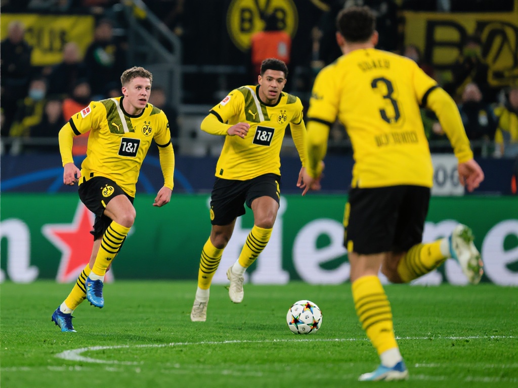 豪华阵容挑战！安切洛蒂着手解决维尼修斯与姆巴佩的搭配难题